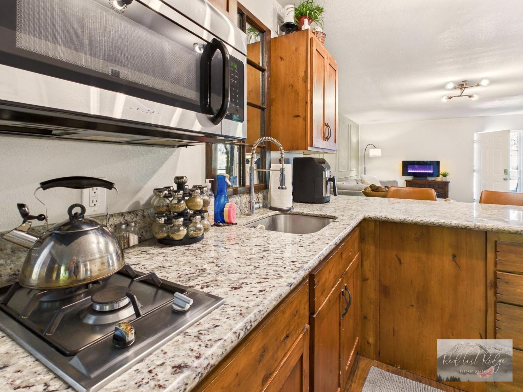 Beautiful Country Apartment, Ac, Pickleball, Billiards, Playground, Gardens Philomath المظهر الخارجي الصورة